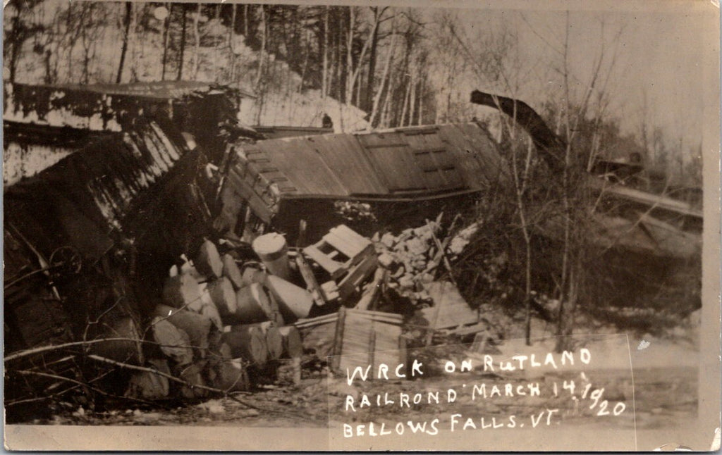 VT, BELLOWS FALLS - Rutland Railroad wreck March 14, 1920 - RPPC - 500443
