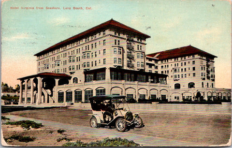 CA, Long Beach - Hotel Virginia from seashore - white spoked wheeled car - B0432