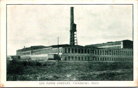 MI, Vicksburg - Lee Paper Co, water tower postcard - C08045