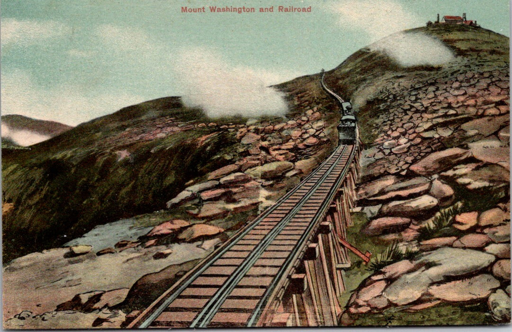 NH, MOUNT WASHINGTON - and railroad tracks, building on top postcard - E10351