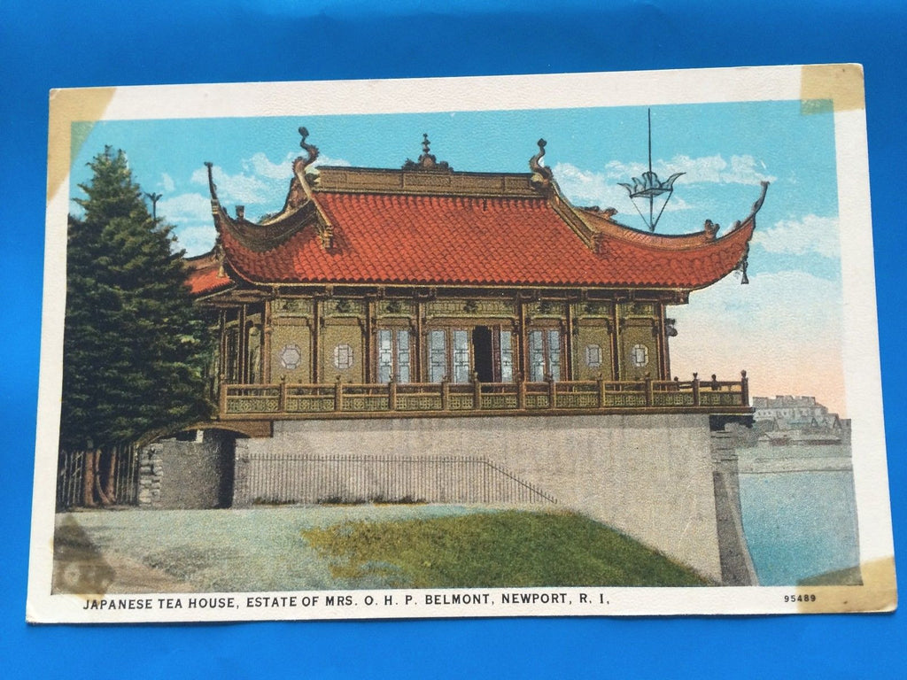 RI, NEWPORT - Estate of Mrs O H P Belmont - Japanese Tea House - H15065