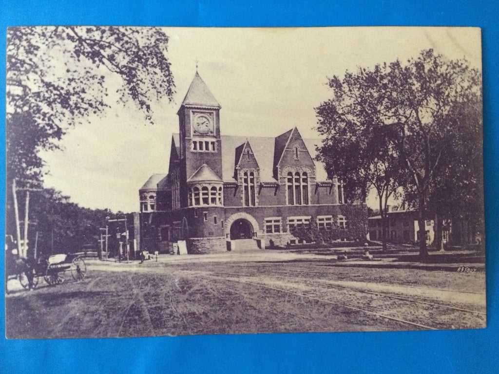 MA, AMHERST - Town Hall - Scott Photo postcard - H15009