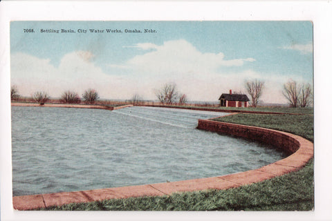 NE, Omaha - Settling Basin closeup - City Water Works postcard - J04119