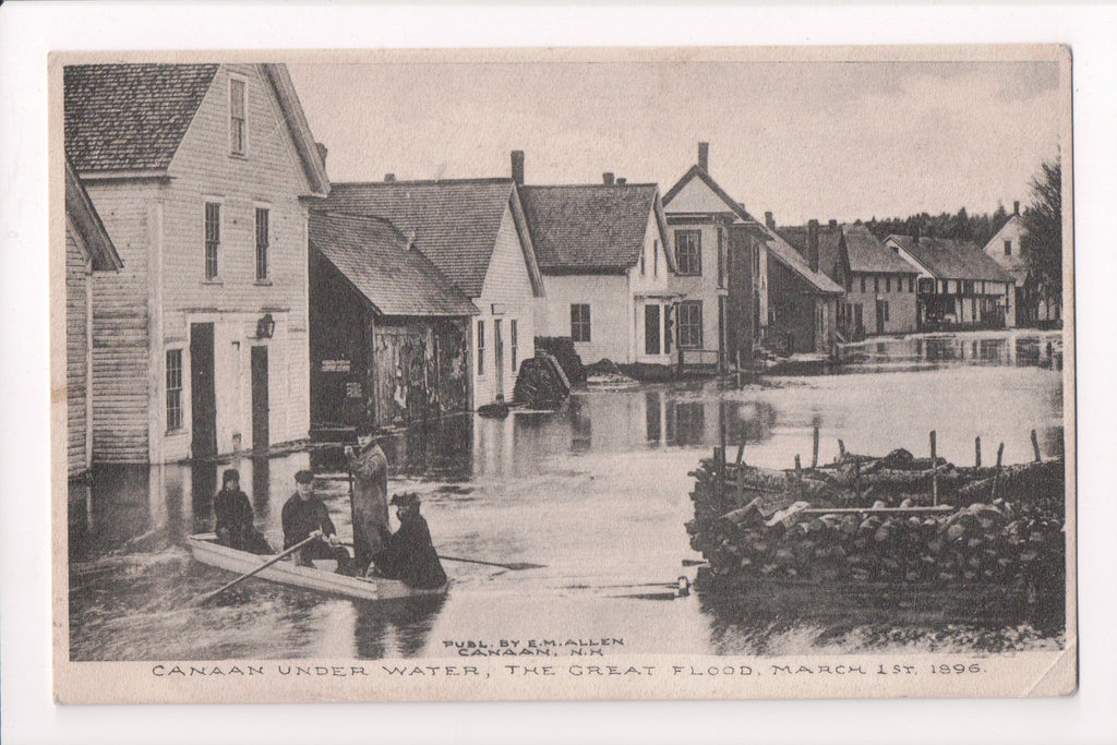 NH, Canaan - Great Flood of 1896 - boat in the street postcard - B06576