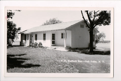NY, Oak Point - Residence P F Hadlock, RPPC postcard - D17107