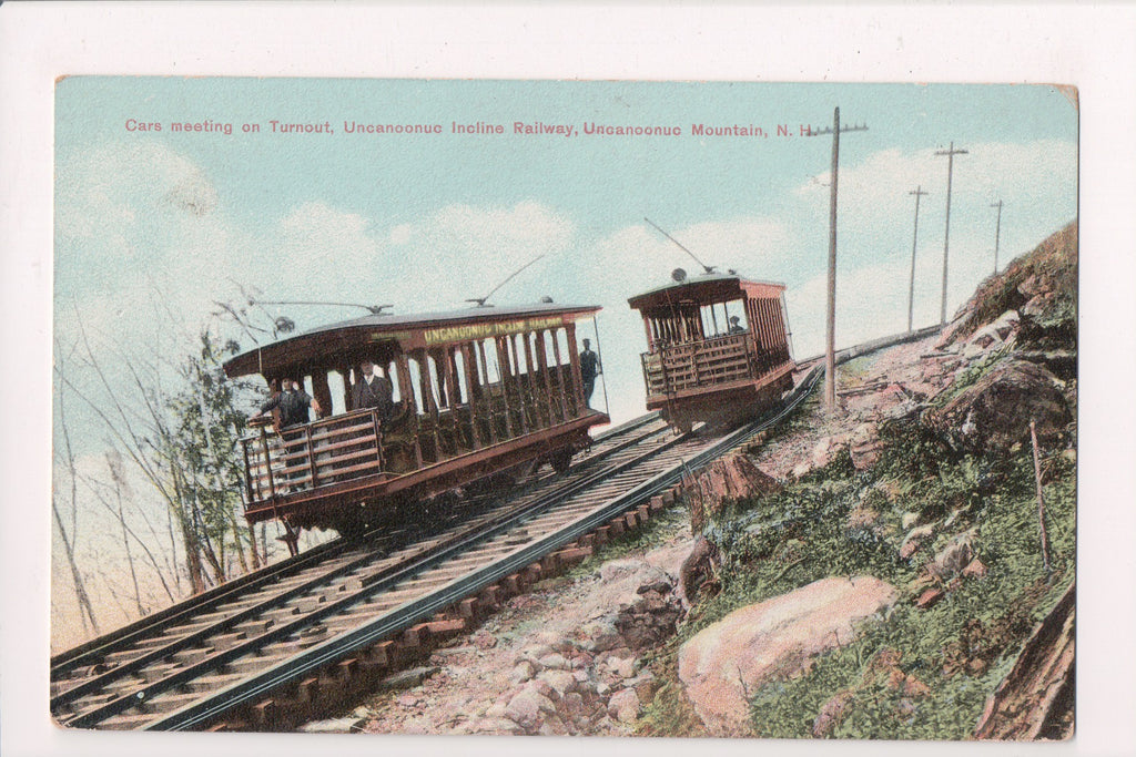 Train - Railroad - Uncanoonuc Incline Railway - 2 cars closeup - Q-0216