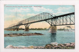 Train - Railroad - Canadian Pacific Railway Bridge near Montreal - T00232