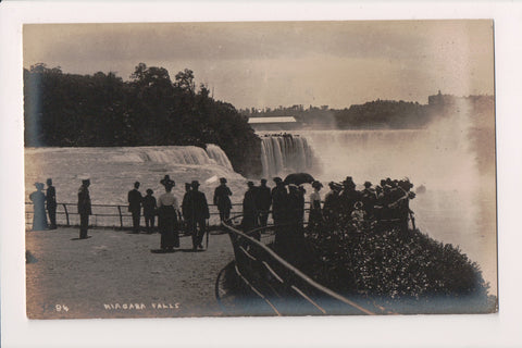 NY, Niagara - people overlooking falls - RPPC - C17765