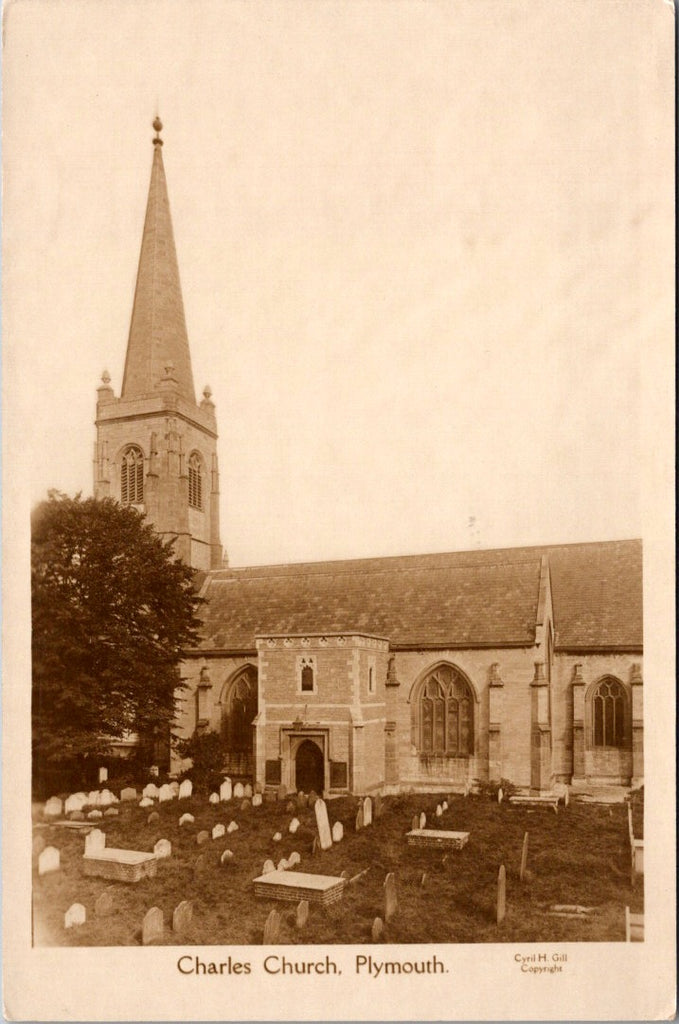 Foreign postcard - PLYMOUTH, England - Charles Church RPPC - 2k0388