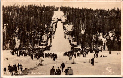 Foreign postcard - CHARLOTTENBURG, Germany ski slope, people RPPC - 2k0409
