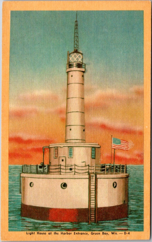 WI, Green Bay - Light House, Lighthouse at Harbor Entrance postcard - 2k1390