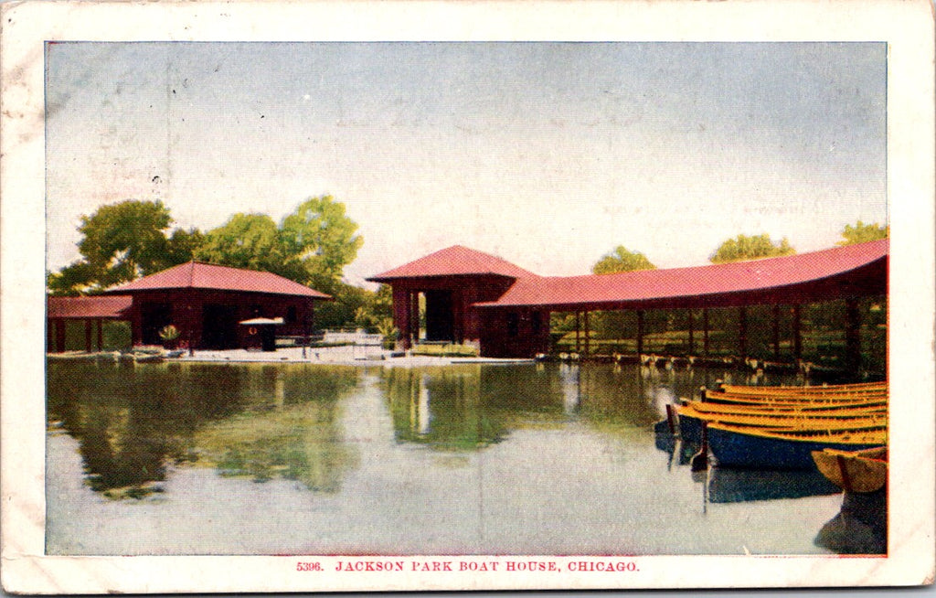 IL, CHICAGO - Jackson Park Boat House closeup postcard - 500413