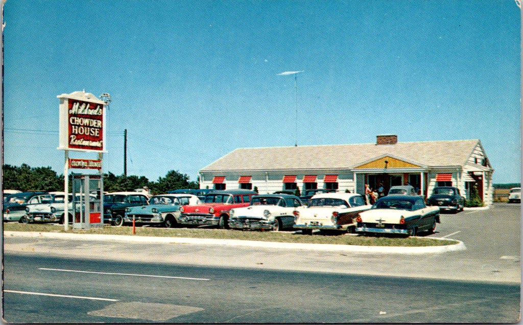 MA, HYANNIS - Mildreds Chowder House Restaurant, Lounge (original SOLD) 605040