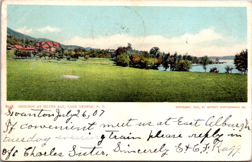 NY, LAKE GEORGE - Silver Bay grounds incl buildings, water - Detroit Photographic postcard - A12153