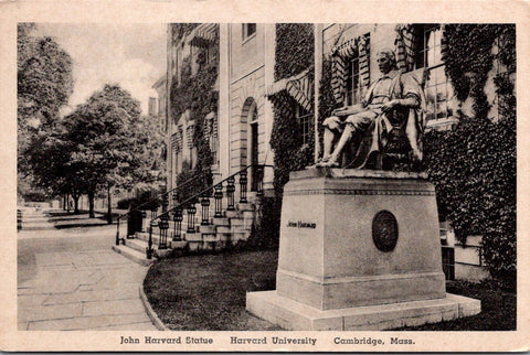 MA, CAMBRIDGE - John Harvard Statue close up postcard - A17394