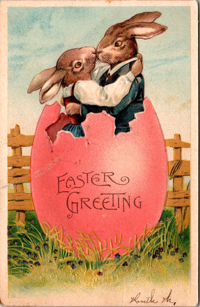 Easter - Anthropomorphic rabbits kissing and embracing postcard - A19578