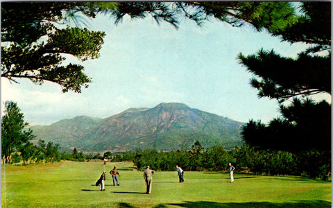 Foreign postcard - TAMSUI, China - Country Golf Club, course view postcard - AC0