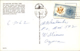 WY, YELLOWSTONE - Entrance and sign close-up, Yellowstone Park postcard - B17101