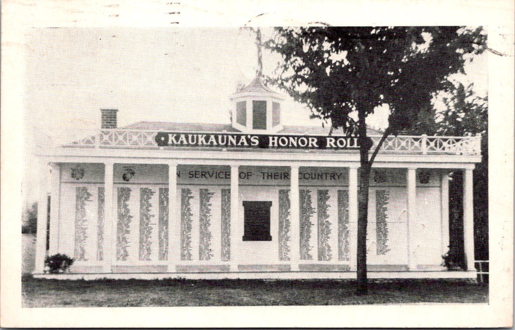 WI, KAUKAUNA - Honor Roll - In Service of their Country postcard - B18022