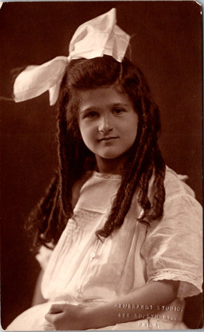 People - Girl - large white dress, bow with FANTASTIC ringlets RPPC - BP0047
