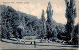 Canada - TORONTO, ON - Reservoir Park, people postcard - C06274