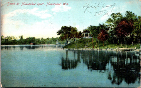 WI, Milwaukee - shoreline of river, including buildings - 1909 postcard - C08124