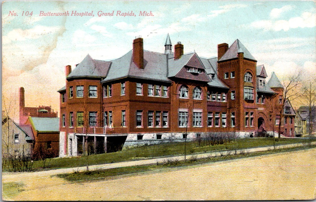 MI, GRAND RAPIDS - Butterworth Hospital  - Will P Canaan Co postcard - C08279