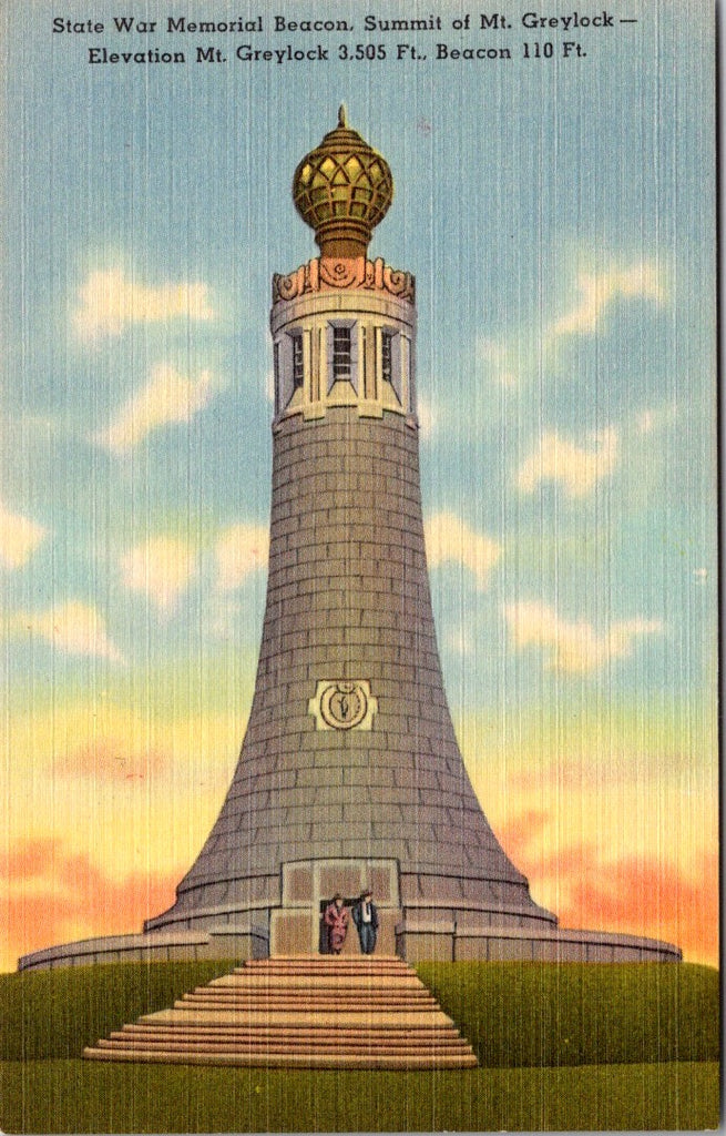 MA, MT GREYLOCK - State War Memorial Beacon closeup postcard - C17183