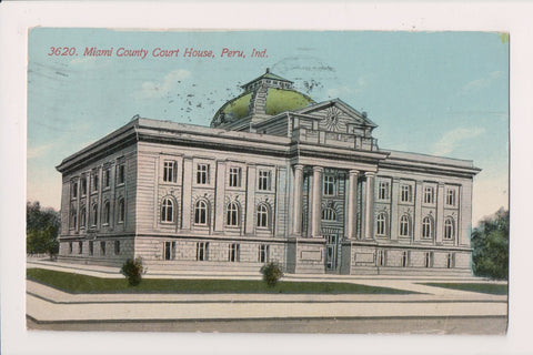 IN, PERU - Miami County Court House postcard - C17629