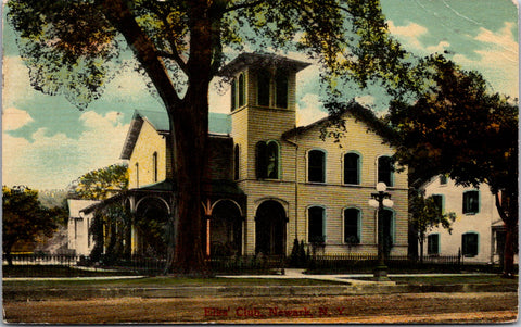 NY, NEWARK - Elks Club building postcard - CP0706