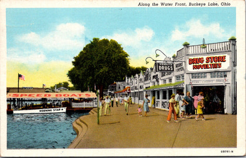 OH, Buckeye Lake - Wrights Drugs Store and area - 1945 postcard - CR0385