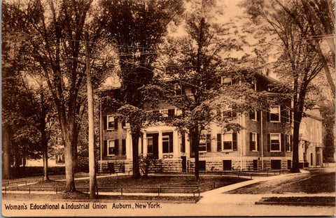 NY, AUBURN - Womans Educational & Industrial Union bldg postcard - D04089