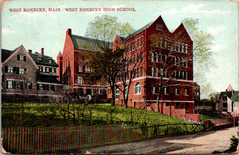 MA, WEST ROXBURY - High School, buildings - 1933 postcard - D07062