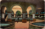 NY, NEW YORK CITY - NY Aquarium, Main Hall with water vintage postcard - D07090