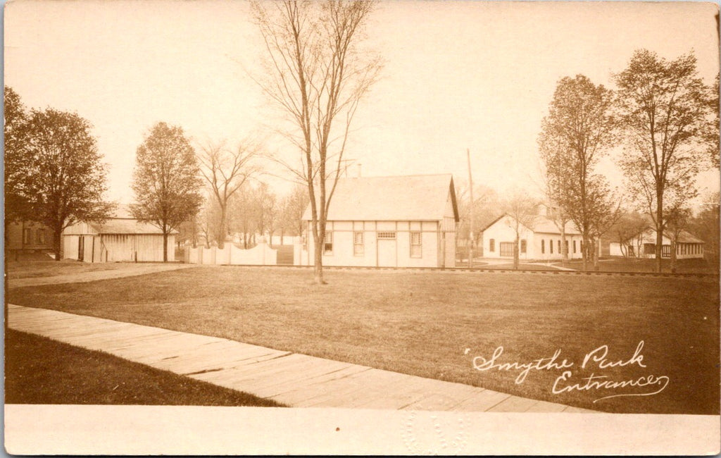 PA, MANSFIELD - Smythe Park entrance - W A Bates embossed RPPC - DG0017