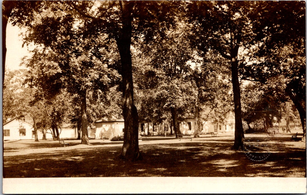 PA, MANSFIELD - Smythe Park - copyright W A Bates Impressed postcard - DG0018