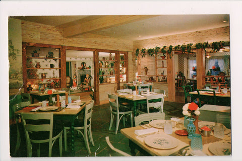 NY, JERICHO - The MillerRidge Inn - 1955 Long Island postcard - DG0086