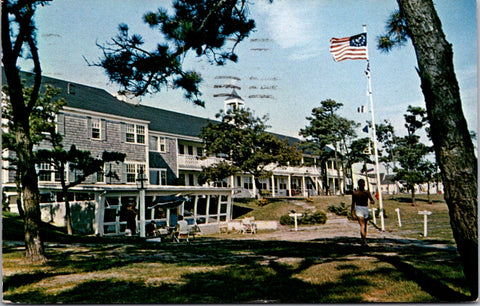 MA, Hyannis - Yachtsman hotel - 1960  postcard - DG0204