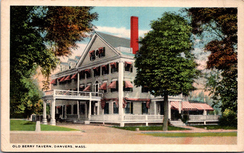 MA, DANVERS - Old Berry Tavern - A Kagan postcard - DG0223