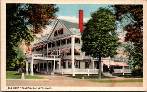 MA, Danvers - Old Berry Tavern - A Kagan postcard - DG0223