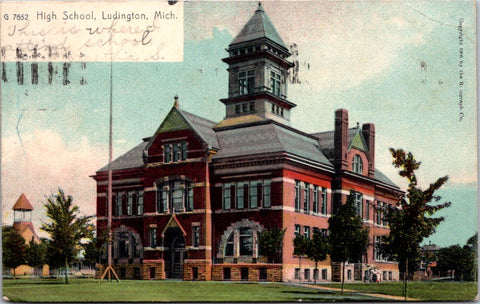 MI, LUDINGTON- High School - 1909 Rotograph postcard - E04045