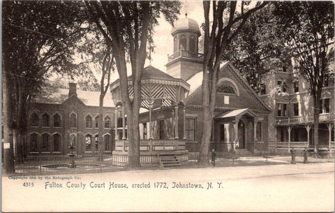 NY, Johnstown - Fulton County Court House, gazebo/band stand postcard - E23049