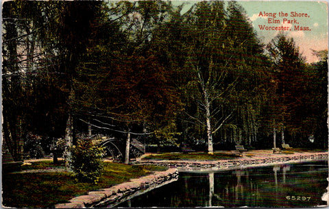 MA, Worcester - Elm Park, shore, bridge, benches - 1917 postcard - E23111