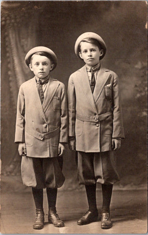 People - Children - Boys dressed alike posing in knickers RPPC - E23239