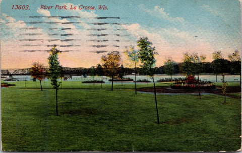 WI, La Crosse - River Park scene with bridge in background - 1914 postcard - E23