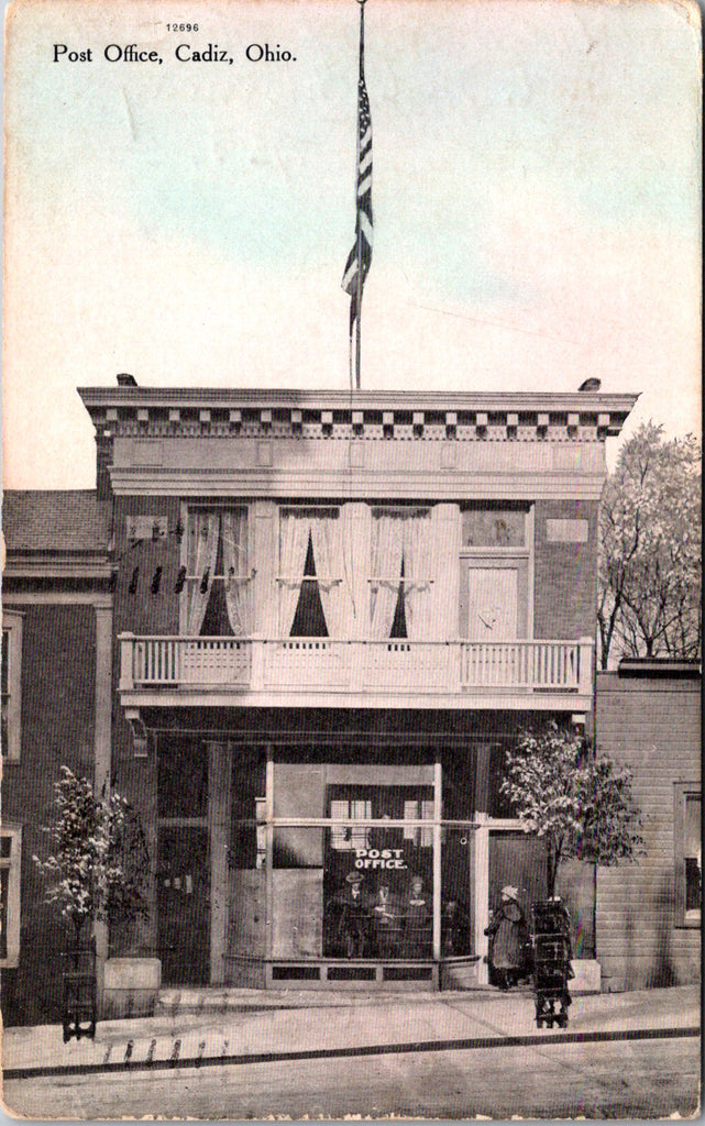 OH, Cadiz - Post Office - 1909 closeup postcard - E23595