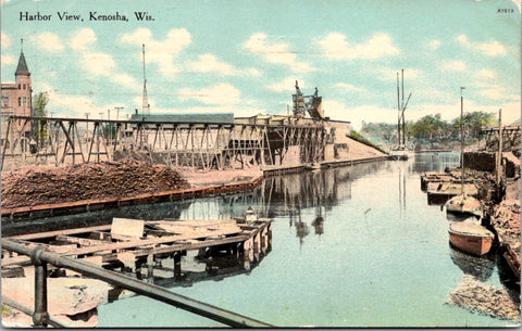 WI, KENOSHA - Harbor view postcard - F17405