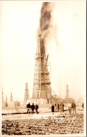 CA, Santa Fe Springs - Oil spewing out of derrick, people - Estel L B RPPC - F23