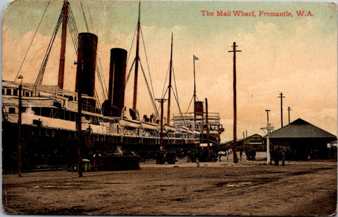 Foreign postcard - FREMANTLE, Australia - Mail Wharf dock area - F23077