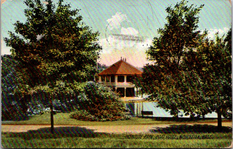 MA, Worcester - Boat house in Institute Park postcard - FF0064
